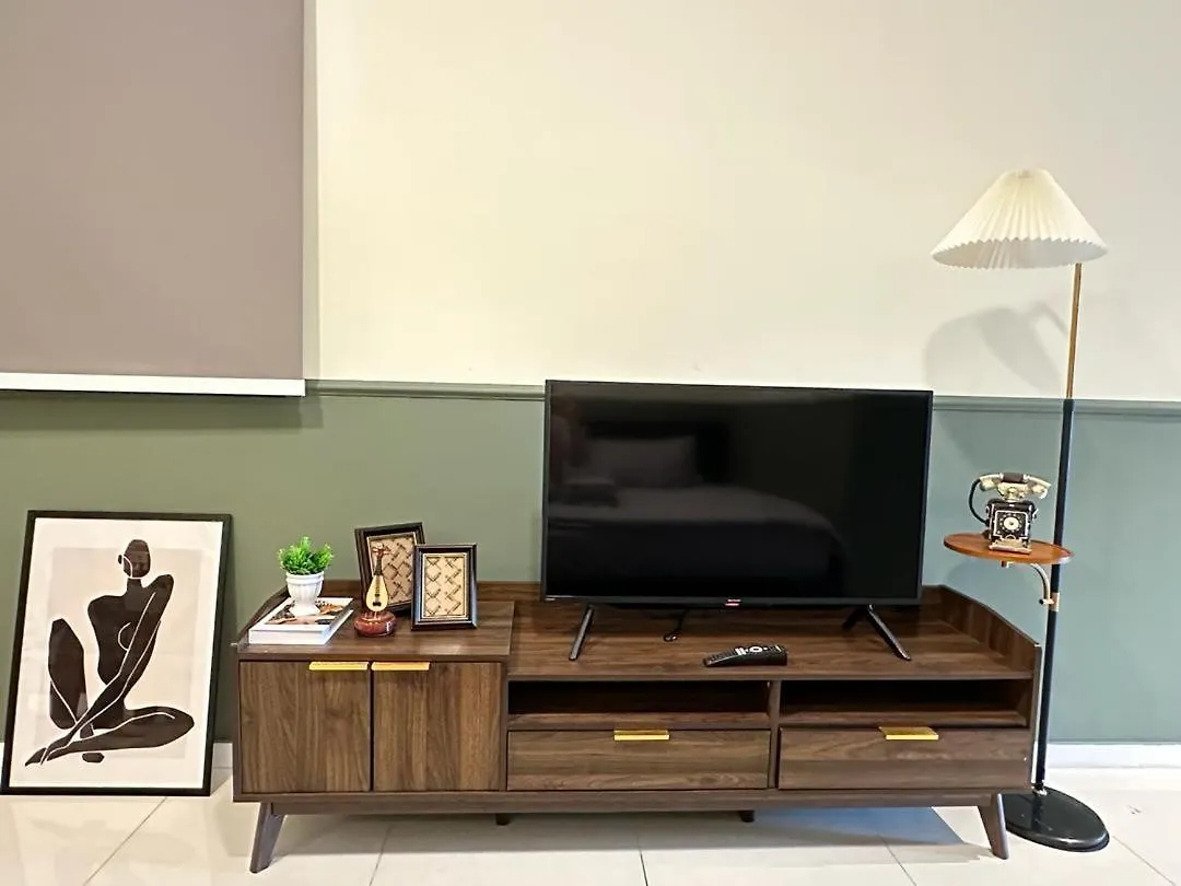 Paradigm Residence Studio 4Pax 2King Bed Netflix Wifi location